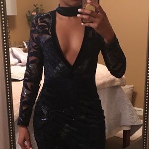 Lace and velvet choker bodycon dress
